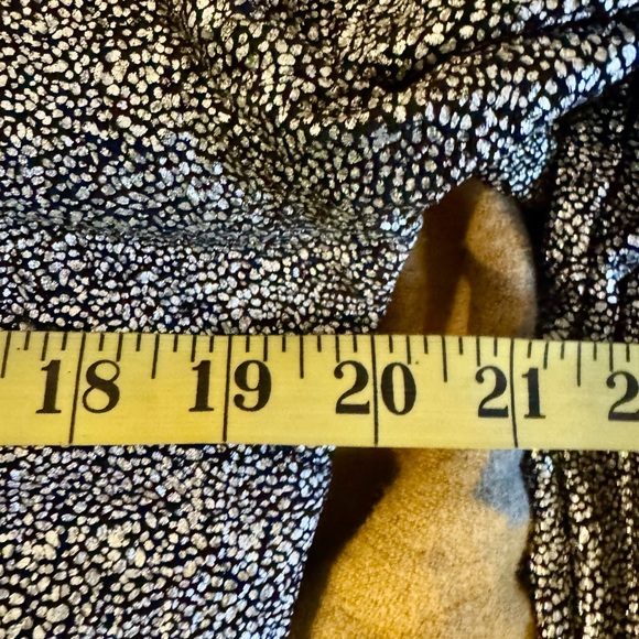 Charlotte Russe Lime New Metallic Long Sleeve Dress size Large - Picture 5 of 9